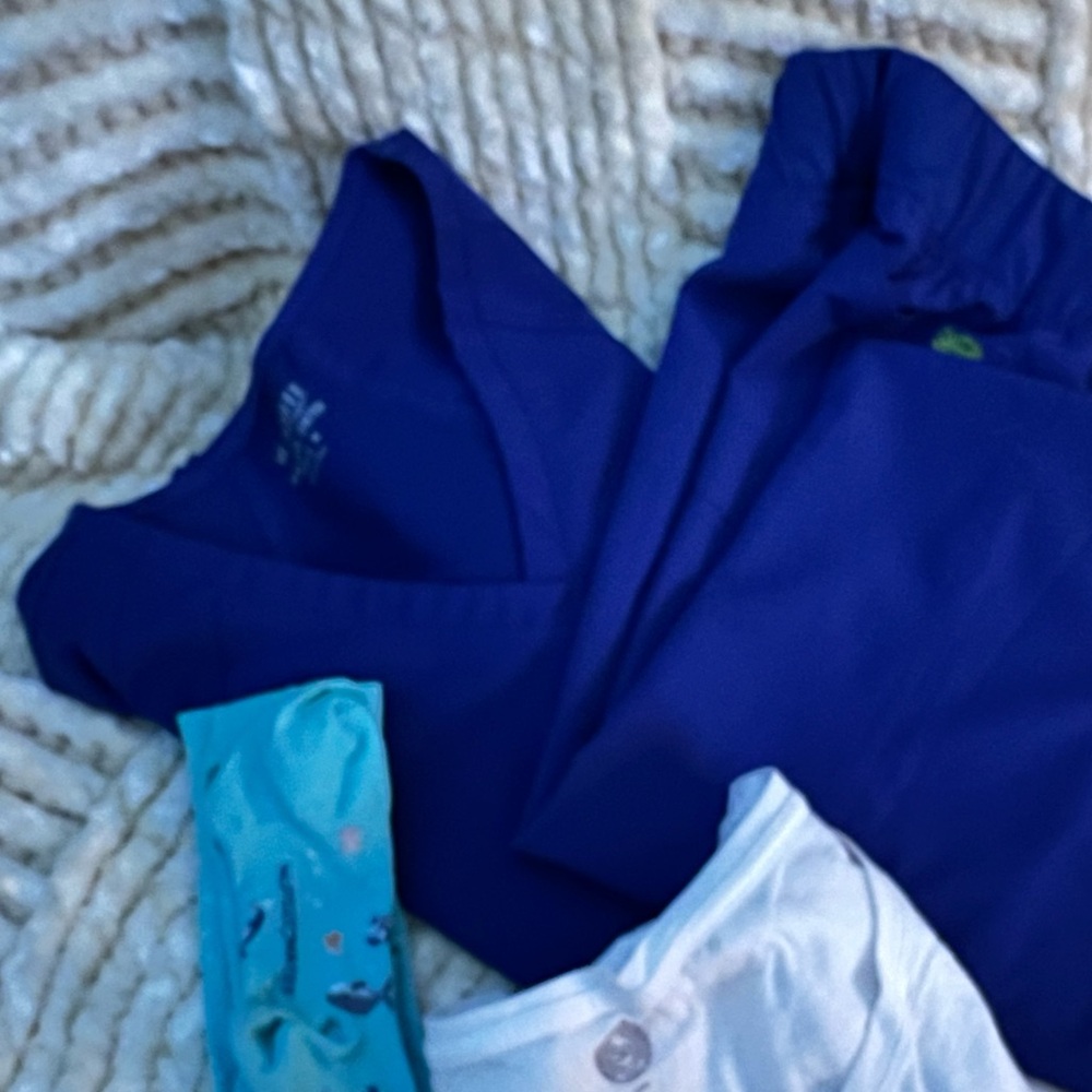Ladies scrubs set